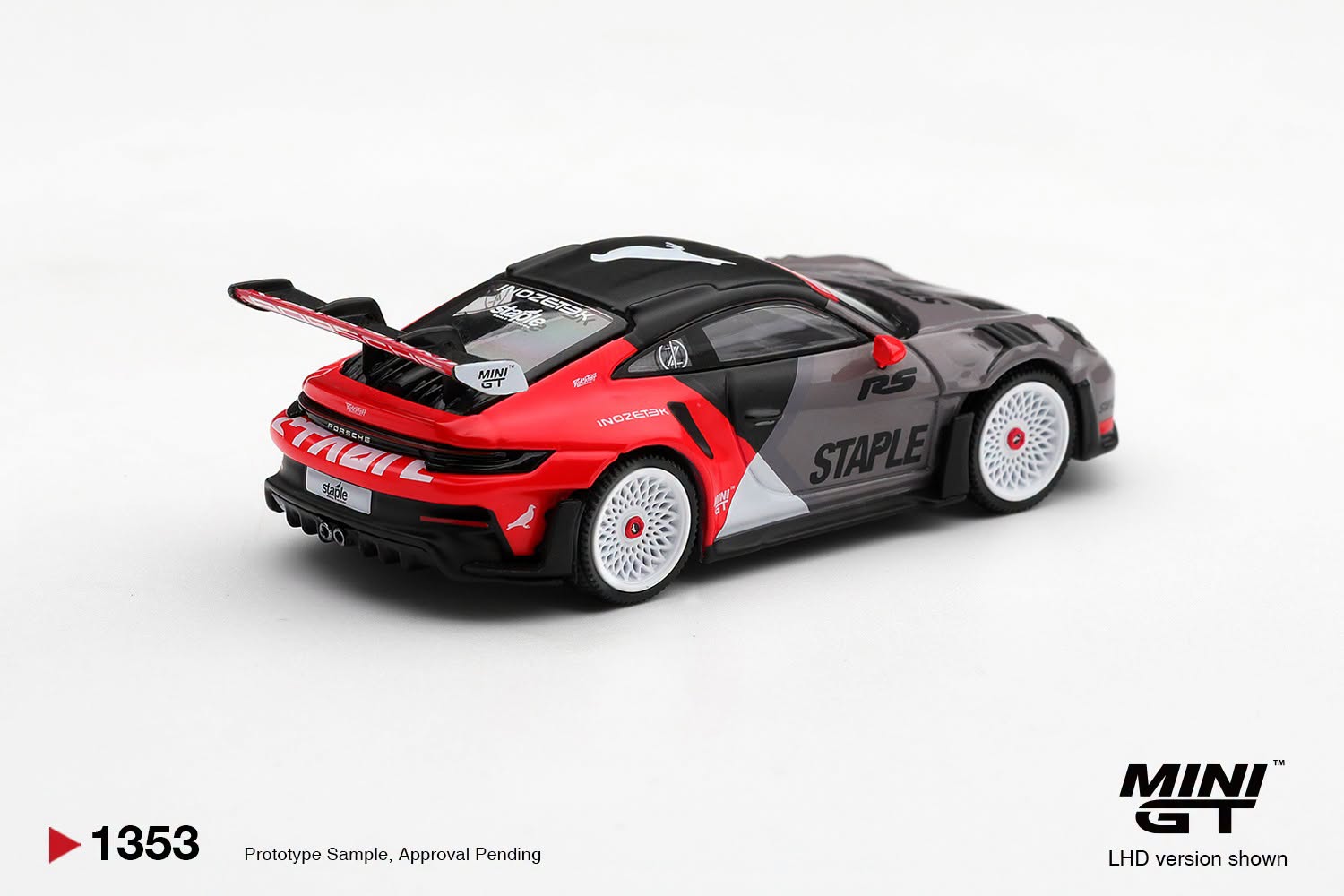 1:64 Mini GT - 2025 Porsche 911 (992) GT3 RS *Staple x Inozetek* *Blister packaging*