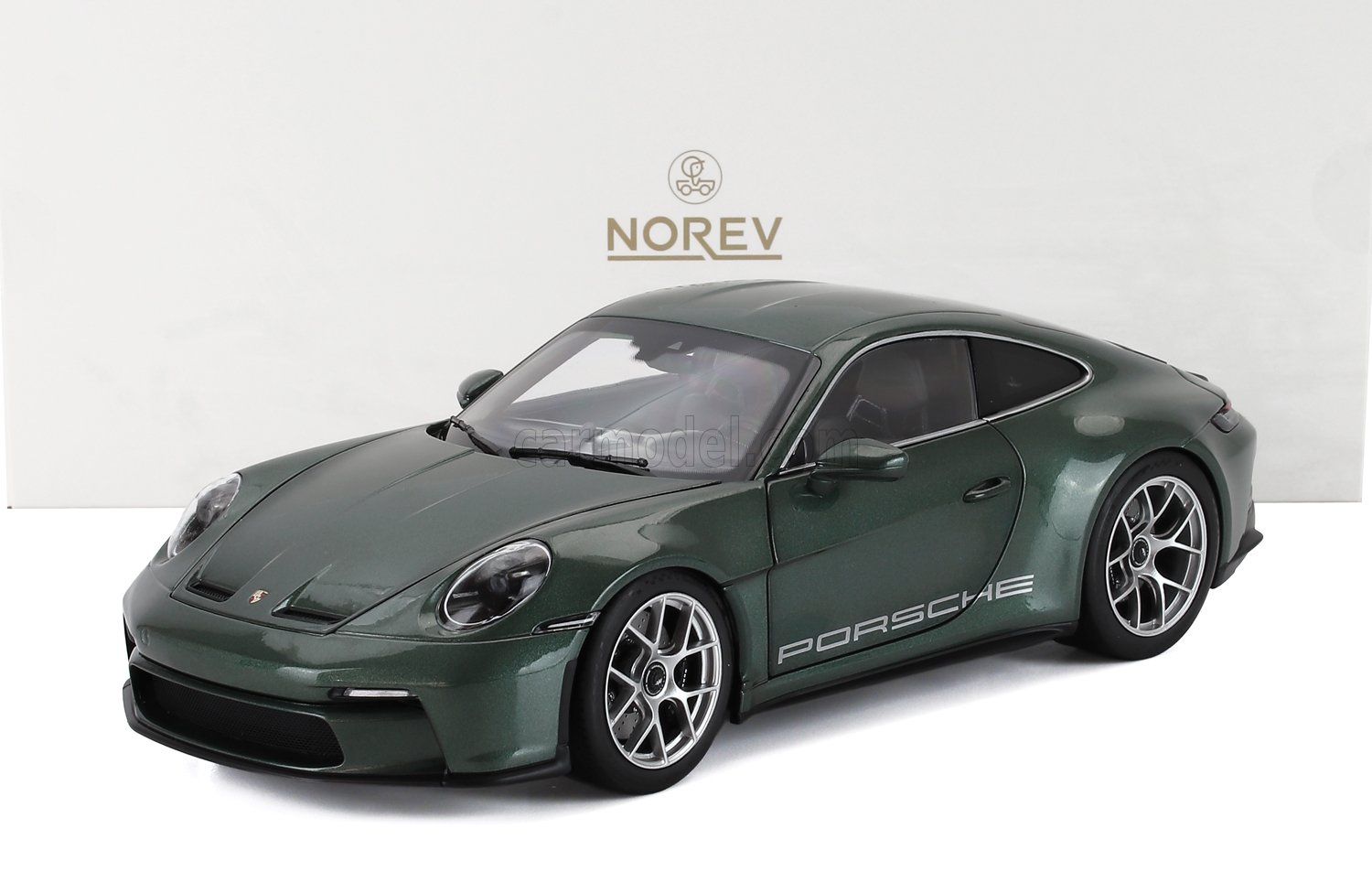 1:18 Norev - 2023 Porsche 911 (992) S/T Coupé Green Metallic