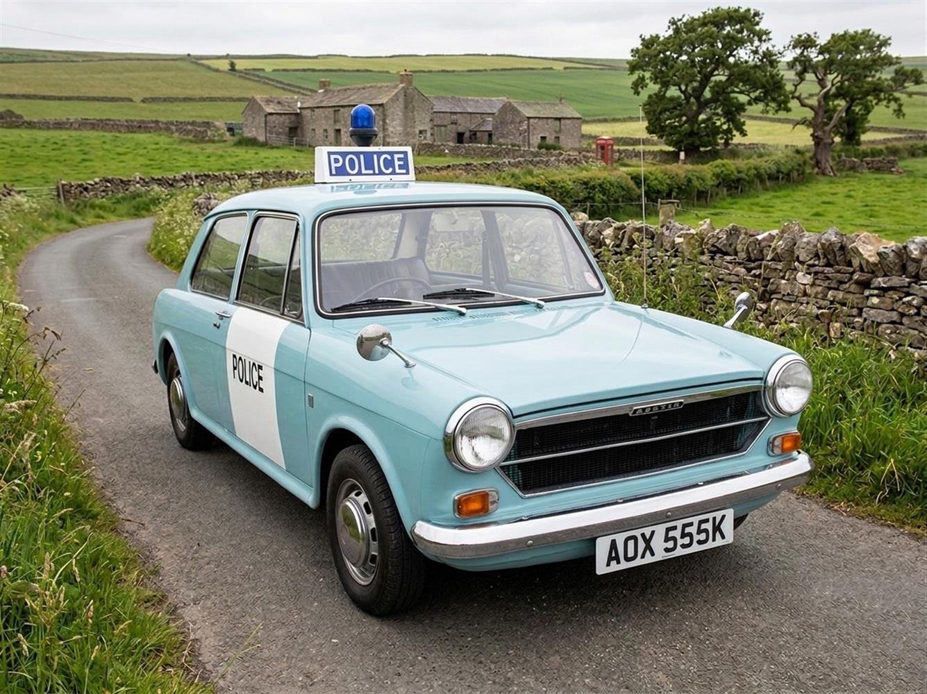 1:43 Matrix - 1974 Austin 1100 MkII Saloon Police