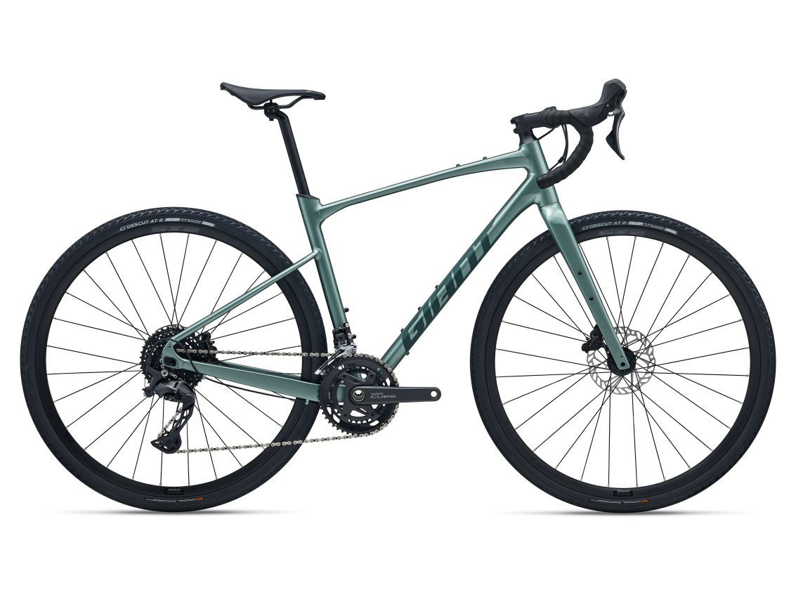 GIANT REVOLT 1 M (2026) GIANT REVOLT 1 M (2026)
