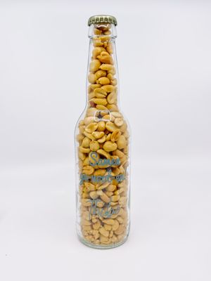 Bierflesje met zoutnootjes - Samen ge-noot-en