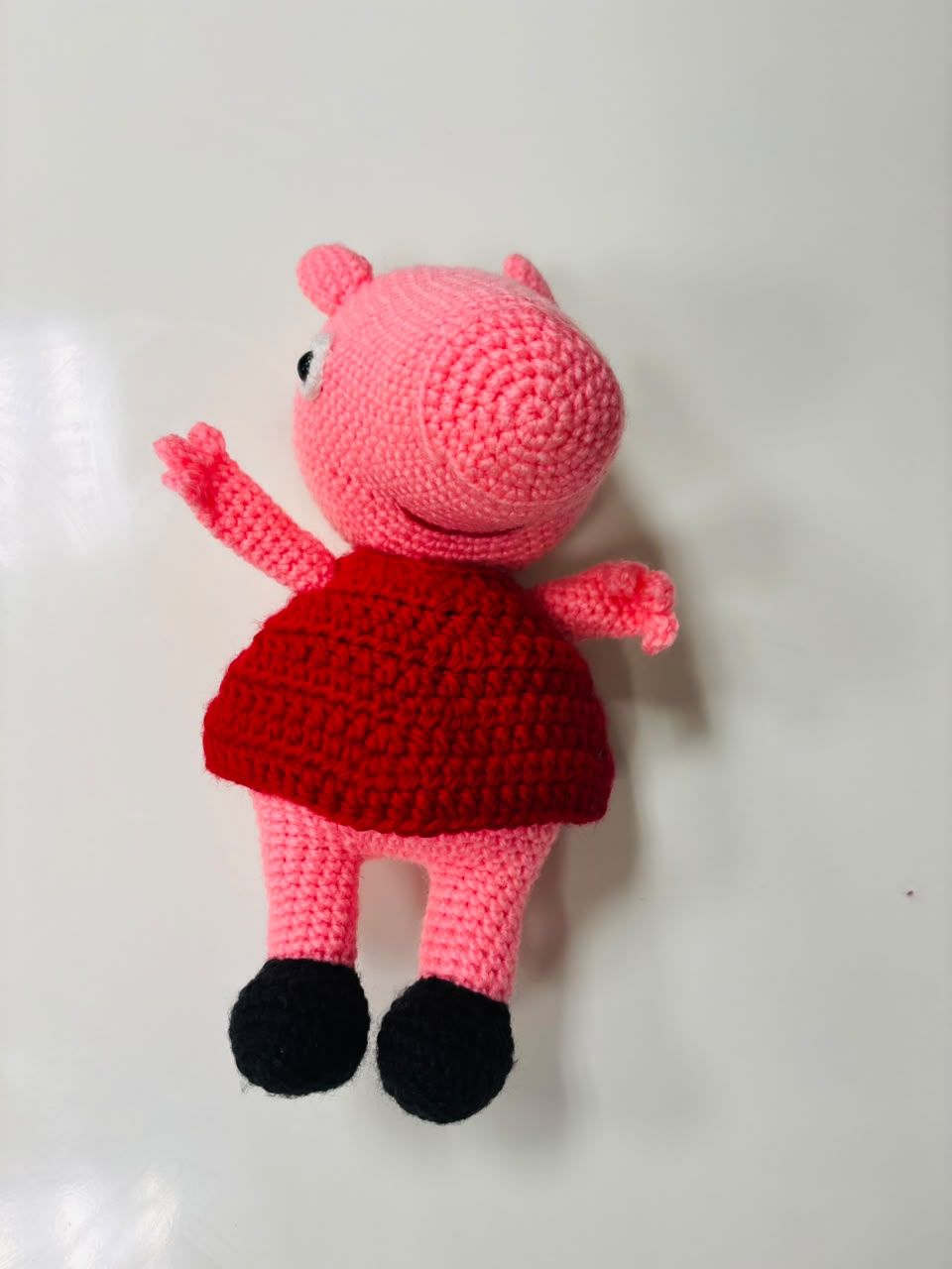 Peachy The Pig