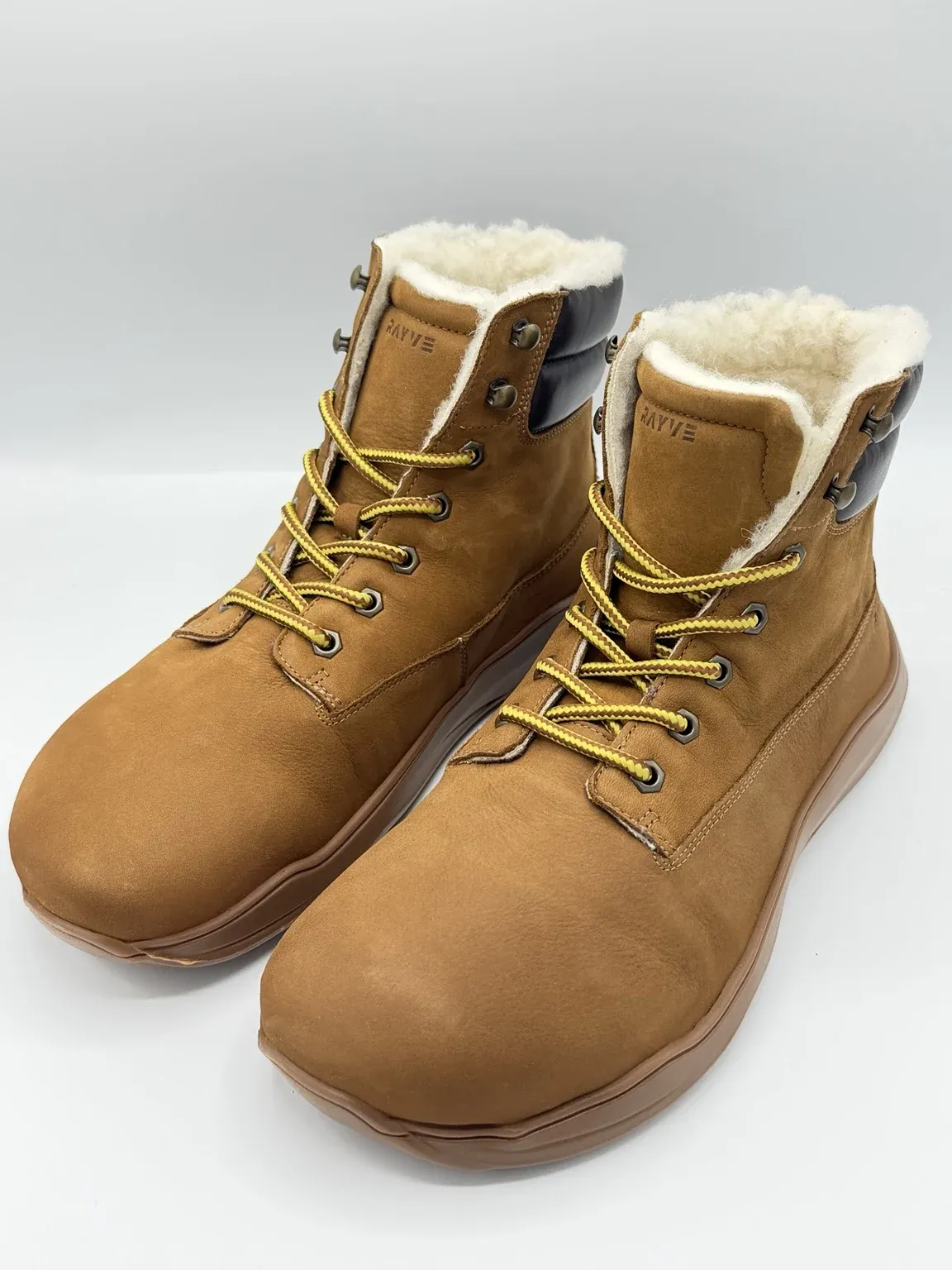RAYVE Utah 3.0 Cognac Barfuß Winterschuhe Damen Herren aus Leder mit Wollfutter