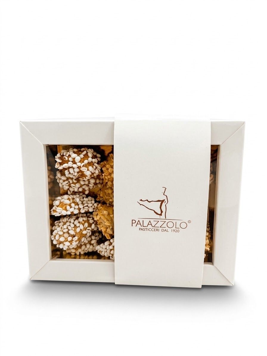 Scatola con dolcetti alle mandorle