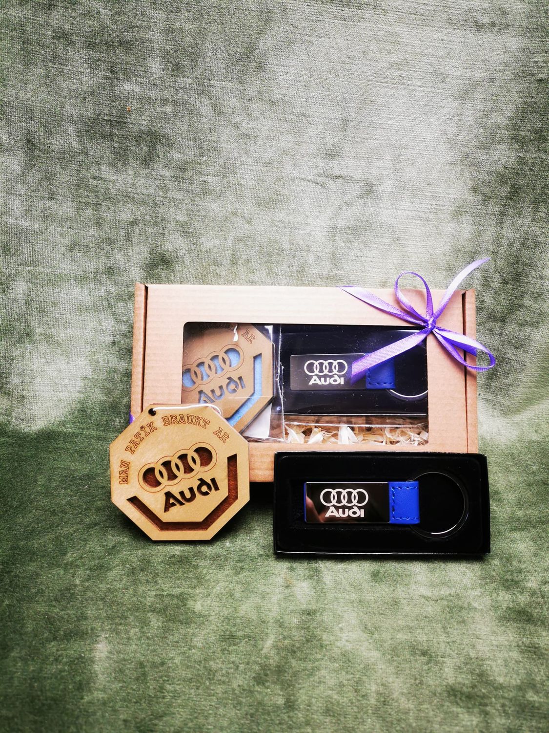 Komplekts ''AUTO'' Aromātdifuzors + Atslēgas piekariņš