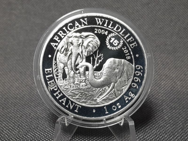 Silbermünze Somalia Elefant 2018 100 Shillings African Wildlife Jubiläum Patina 1 Oz Unze Silbermünze Somalia Elefant 2018 100 Shillings African Wildlife Jubiläum Patina 1 Oz Unze