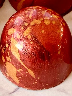 Christmas Edition – Festliche Pralinenkunst von Sweet Passion 6 Pralinen