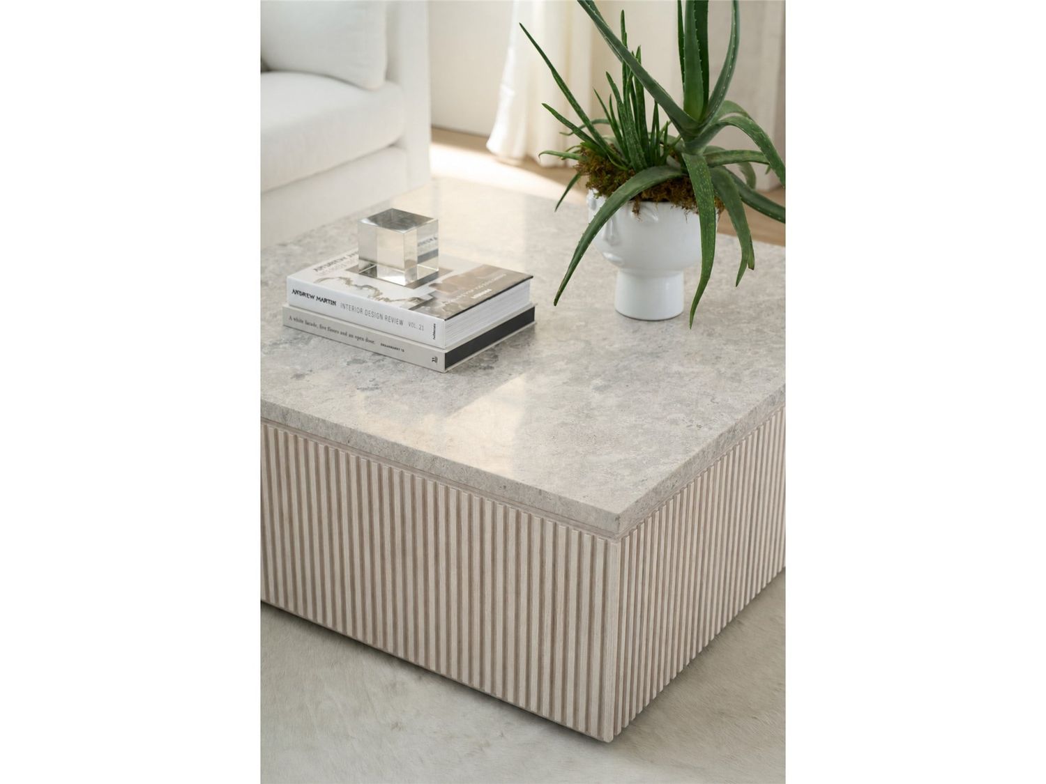 Avaline Carmen Cocktail Table