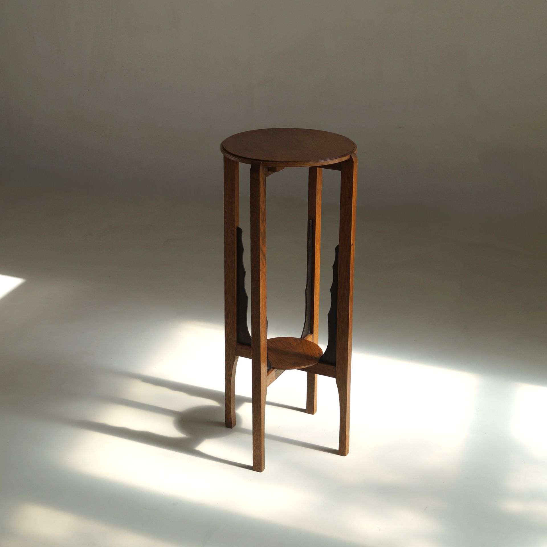 Elegant Dutch Art Deco Amsterdam School Pedestal or Plant Table, 1920s