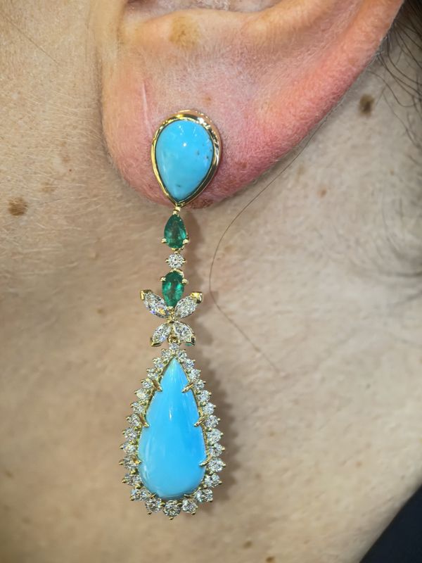 ​Aretes Turquesas, Esmeraldas y Diamantes