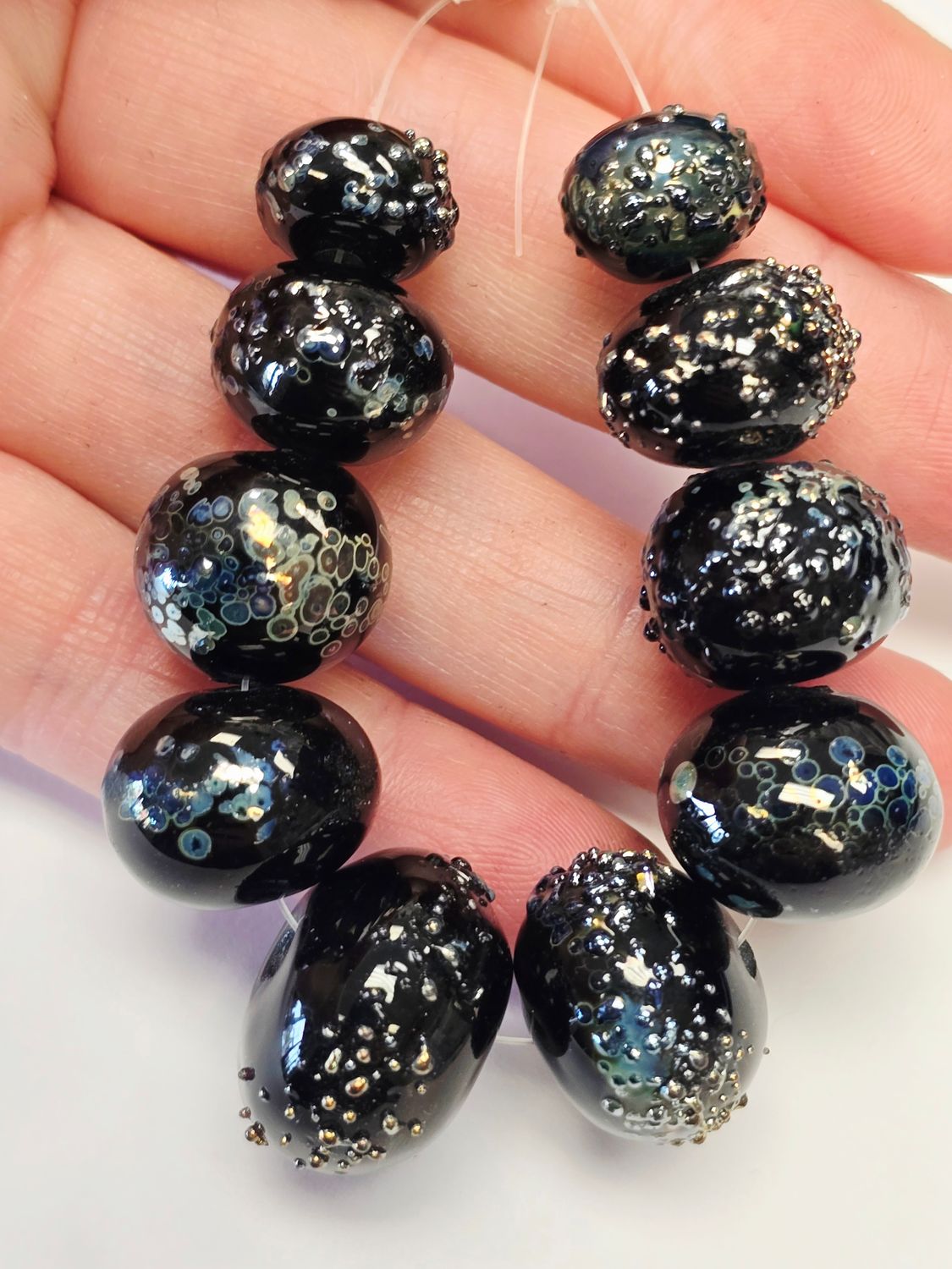 Lampwork Beads: Black & Silver Dots Graduated Size (10 Beads)