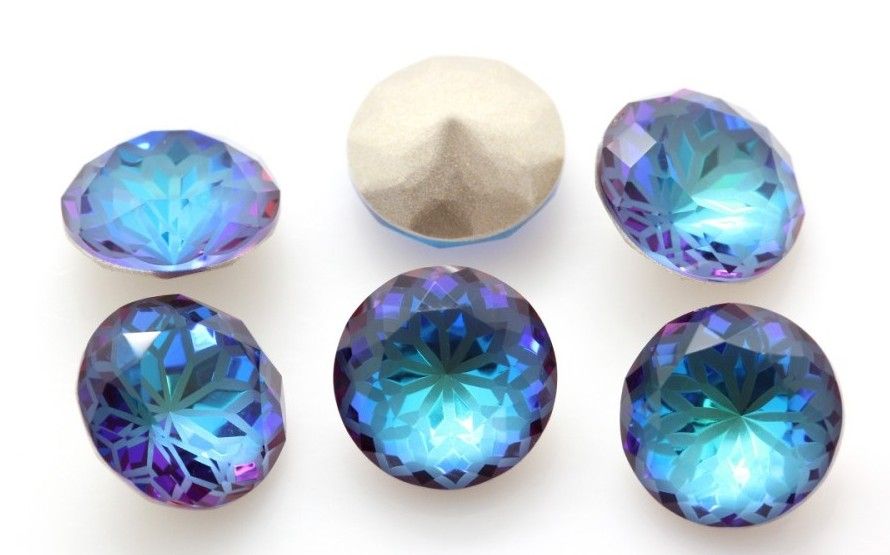 14mm Rivoli: Bermuda Blue Lotus 