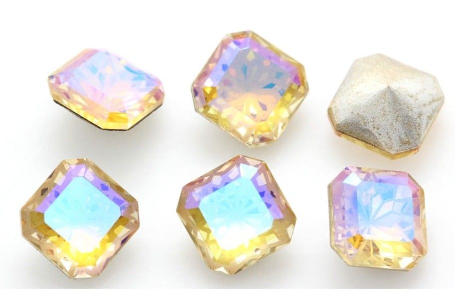 14mm Square: Paradise Shine Lotus