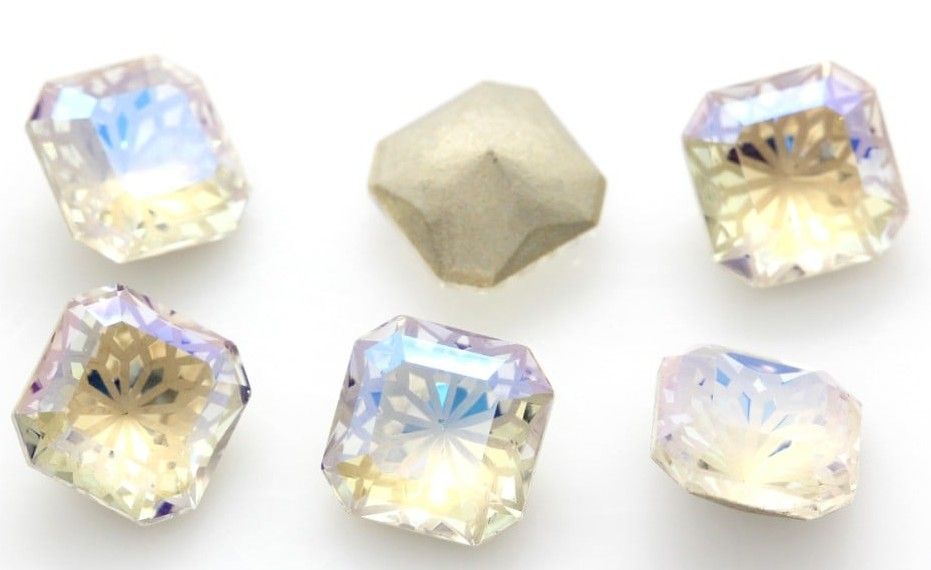 14mm Square: Moonlight Lotus