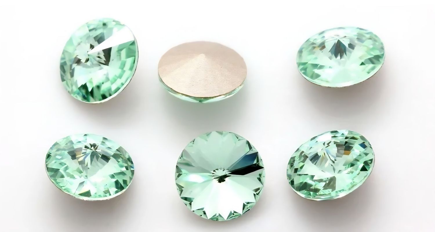 14mm Chrysolite Rivoli