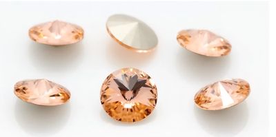 14mm Light Peach Rivoli 