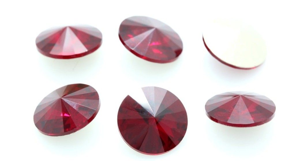 18mm Indian Siam Rivoli