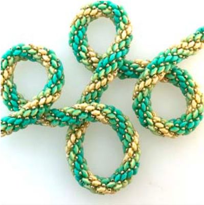 A Free Pattern: SuperDuo Ombre Rope A Free Pattern: SuperDuo Ombre Rope