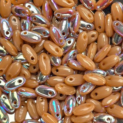 Rizo Beads: Opaque Peachy Tan AB