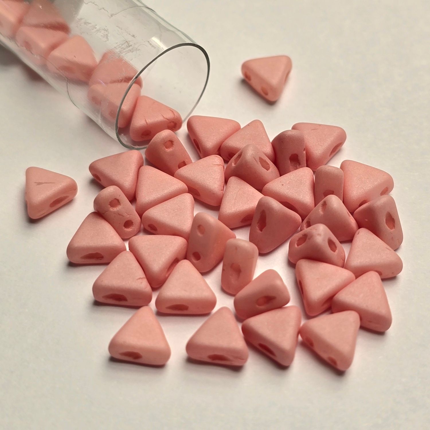 Kheops Par Puca 6mm: Matte Opaque Salmon Kheops Par Puca 6mm: Matte Opaque Salmon