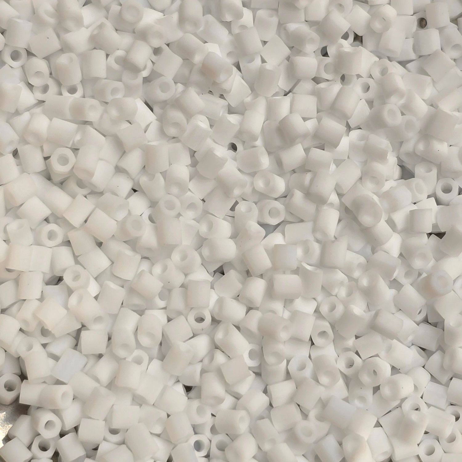 11/0 Hex Seed Beads #F402A