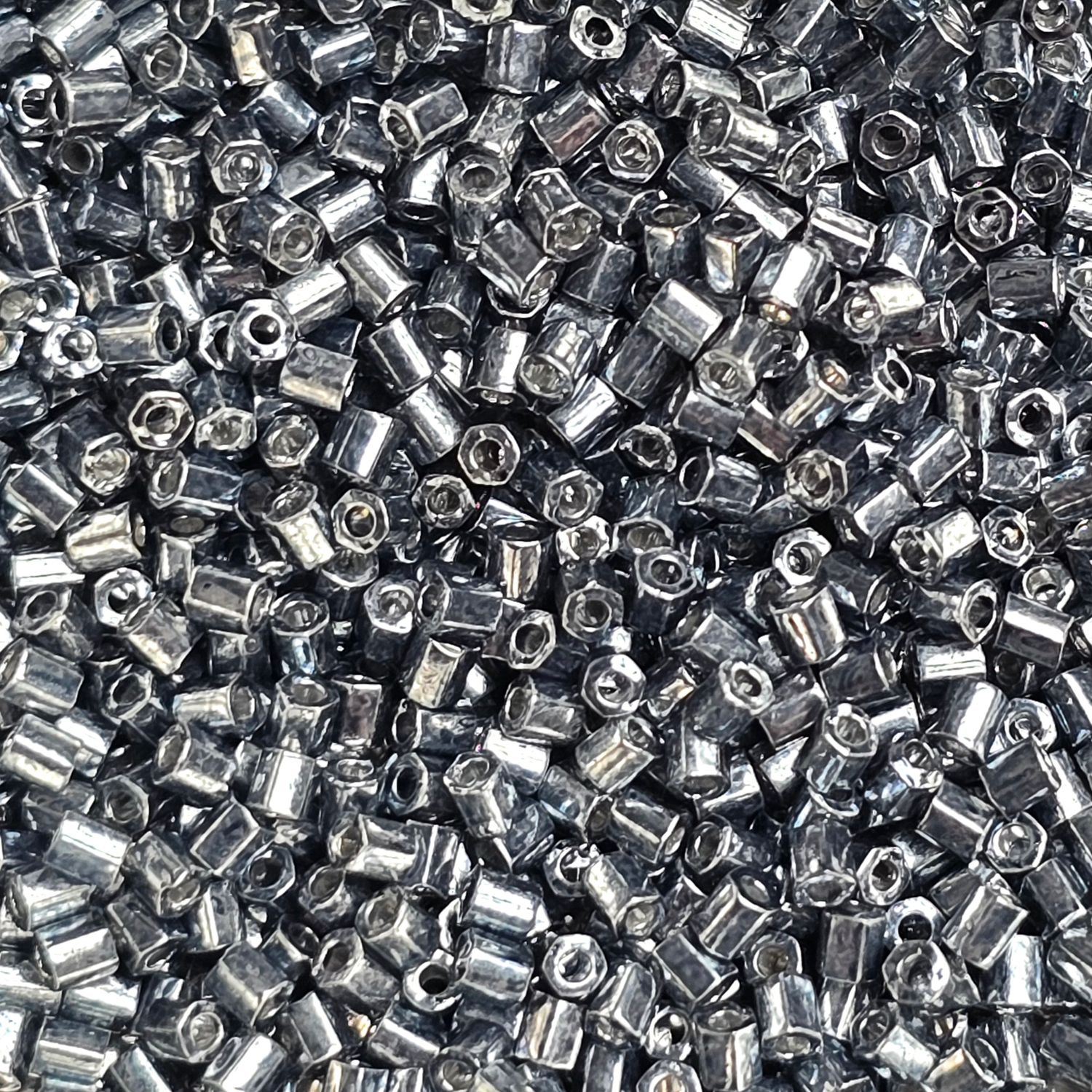 11/0 Hex Seed Beads #480