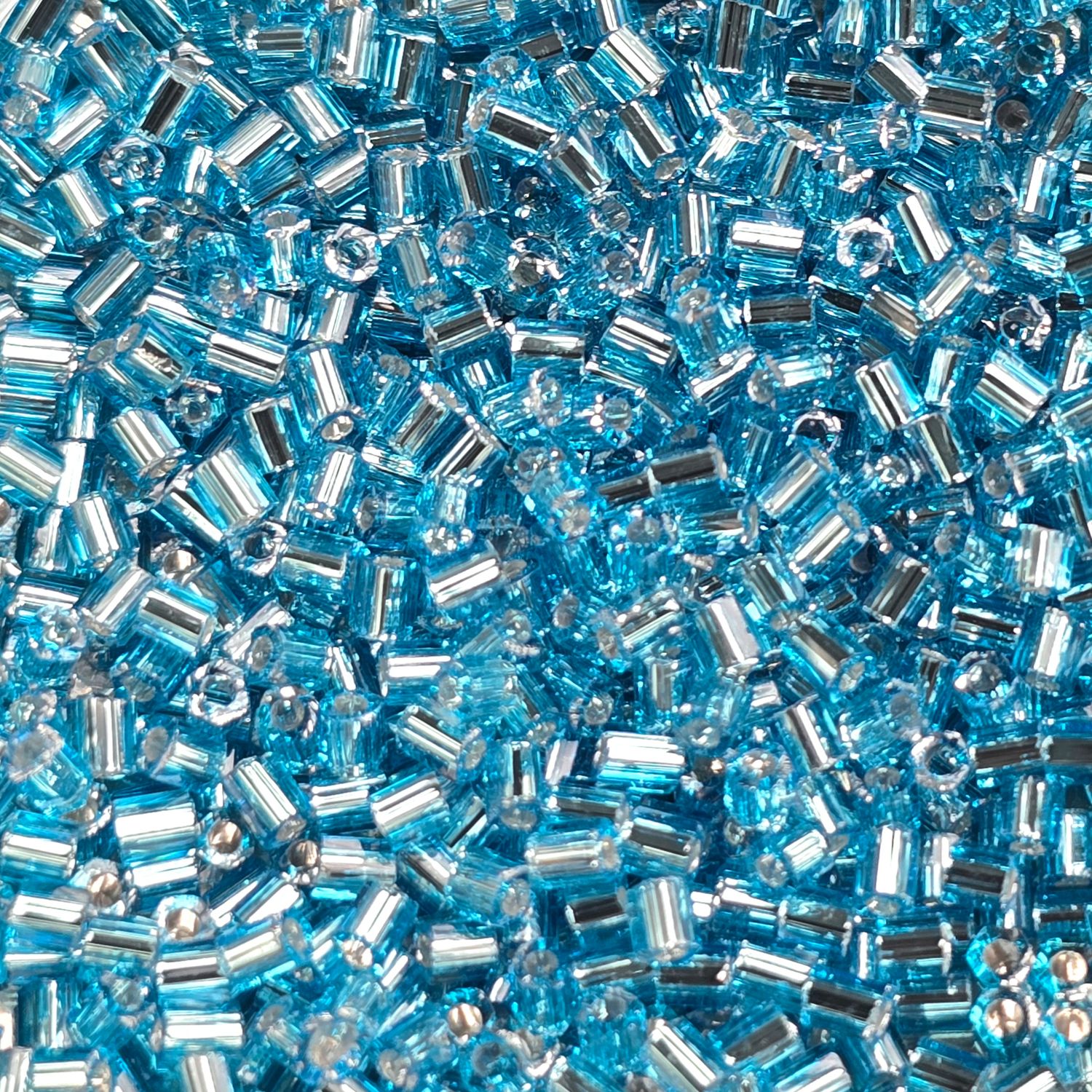 11/0 Hex Seed Beads #18