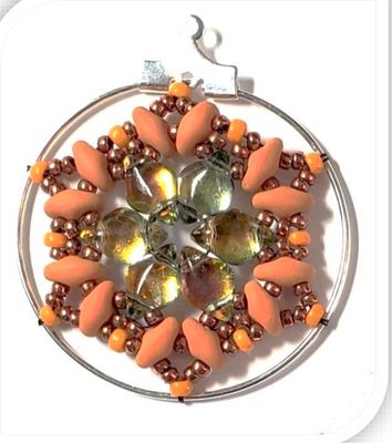 Free Pattern: Mini Me Hoop Star Earrings