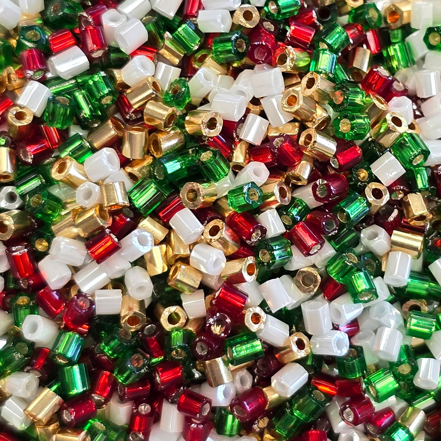11/0 Hex Seed Beads: Christmas Mix 11/0 Hex Seed Beads: Christmas Mix