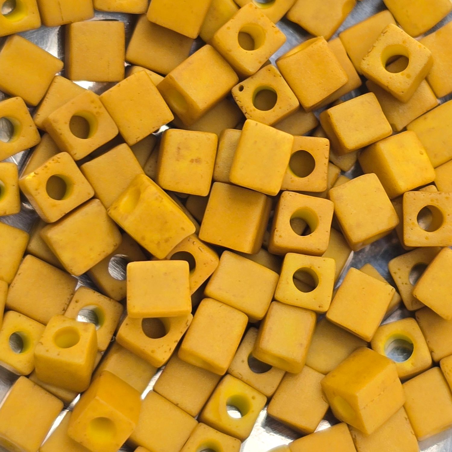 SB4-1233: Miyuki Matte Mustard  - 4mm Square/Cube Beads