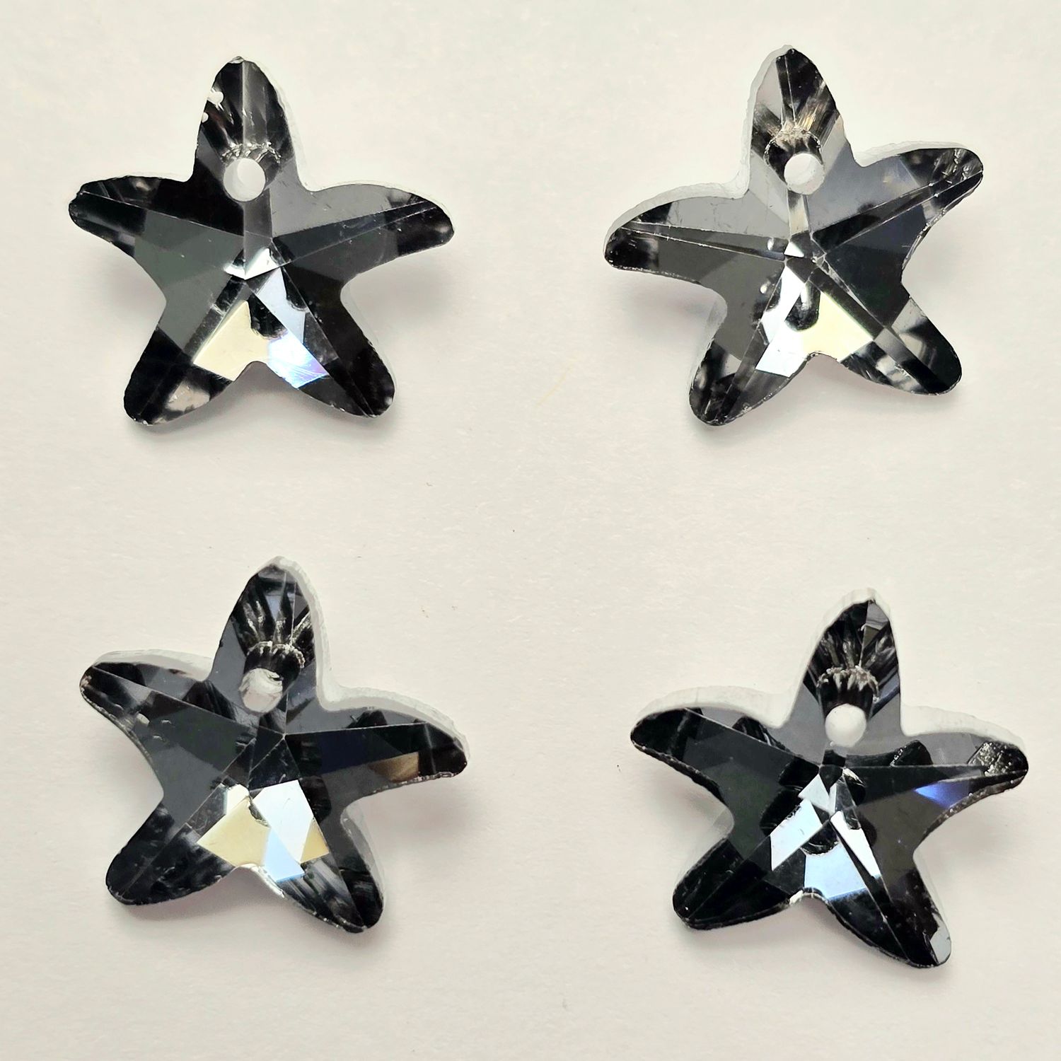 Starfish Crystal Pendants 14mm: Crystal Grey