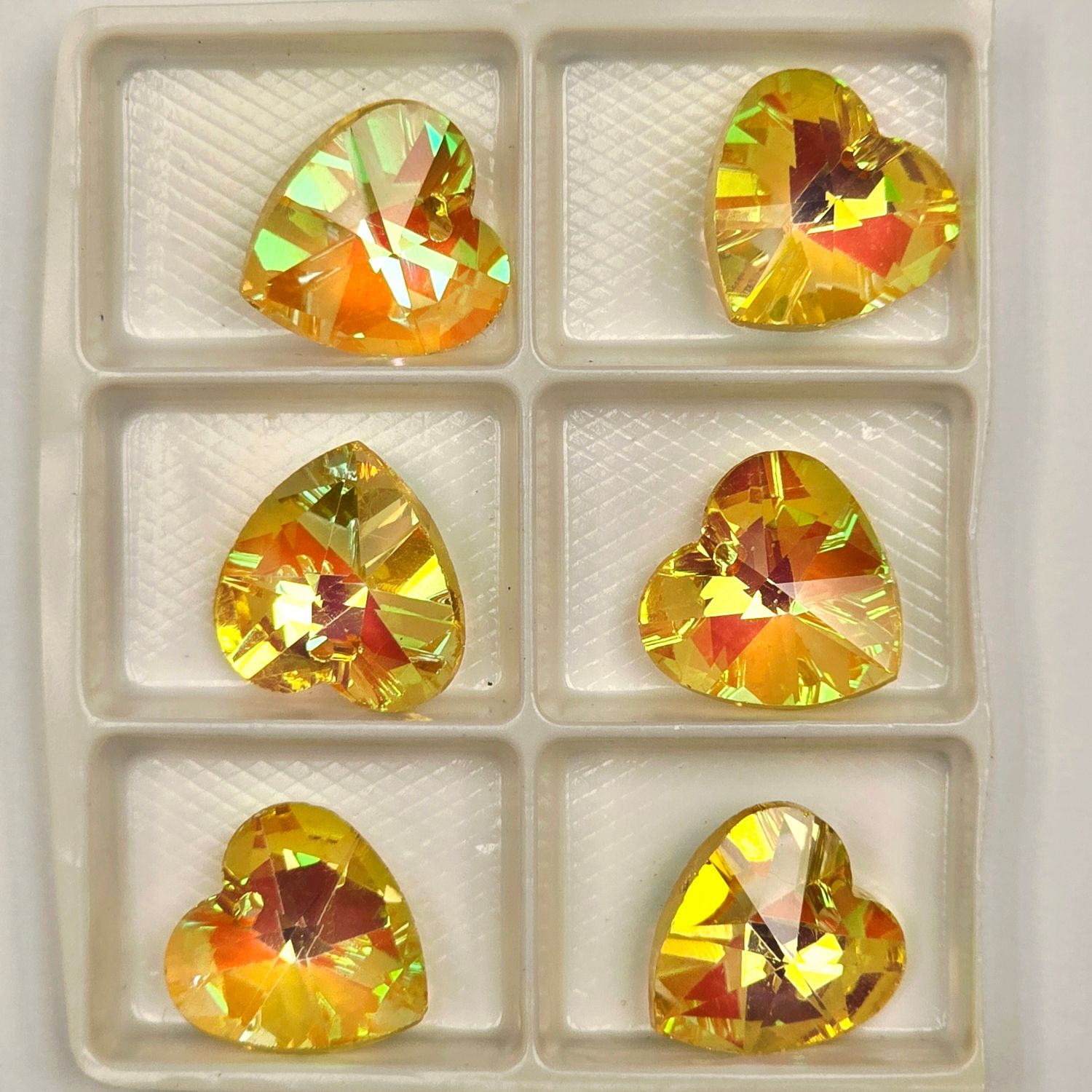 Heart Crystal Pendants 18mm: Sunshine Heart Crystal Pendants 18mm: Sunshine
