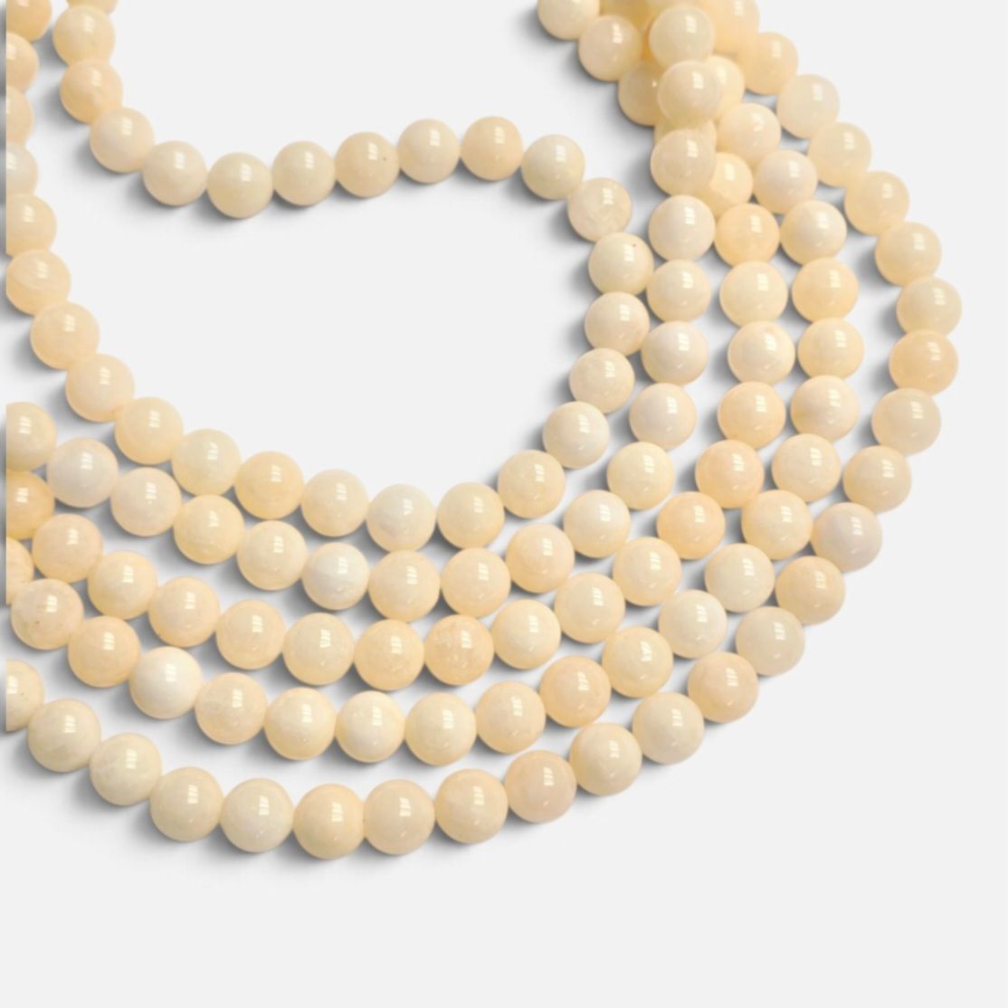 8mm Jade Gemstone Beads - Ivory 8mm Jade Gemstone Beads - Ivory