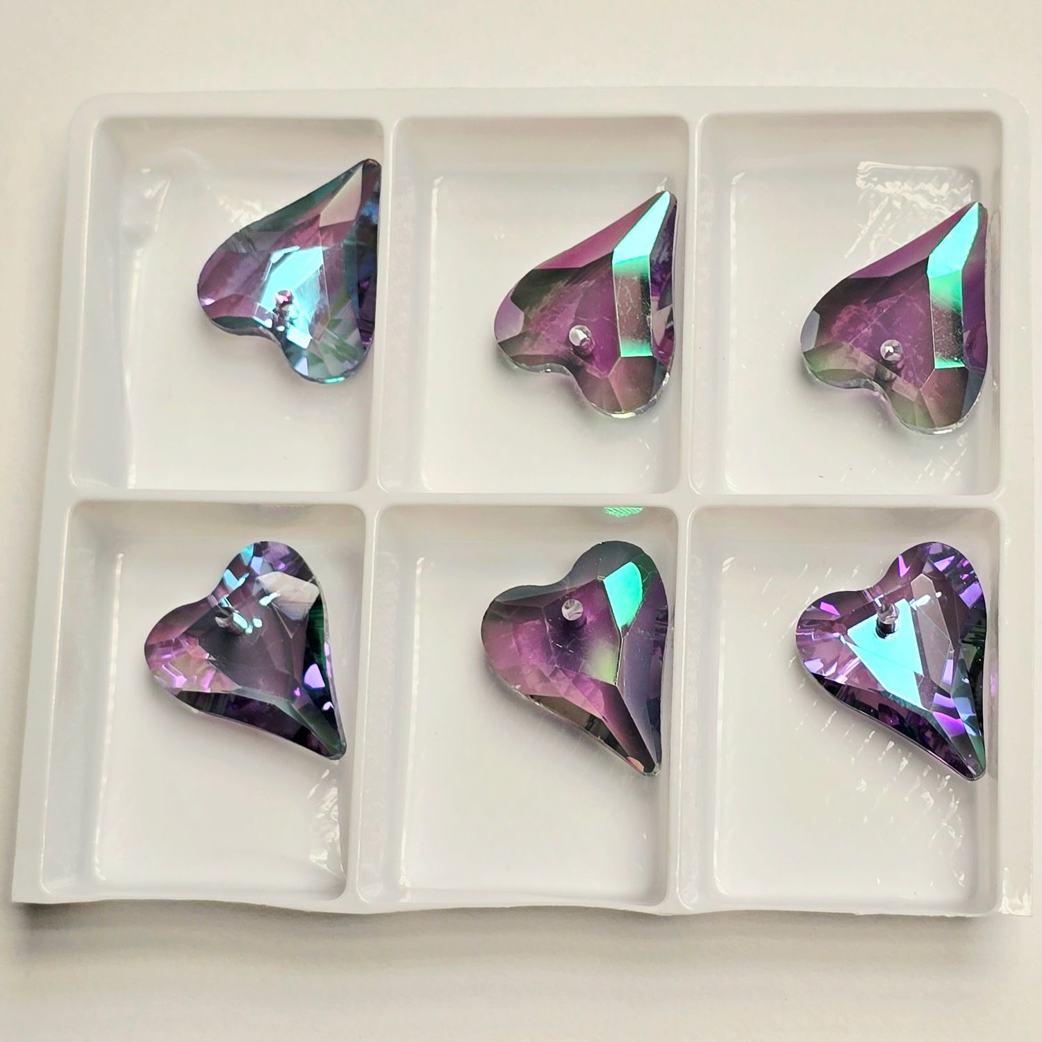 Crystal Heart Pendants 17x14mm: Light Lavender & Green