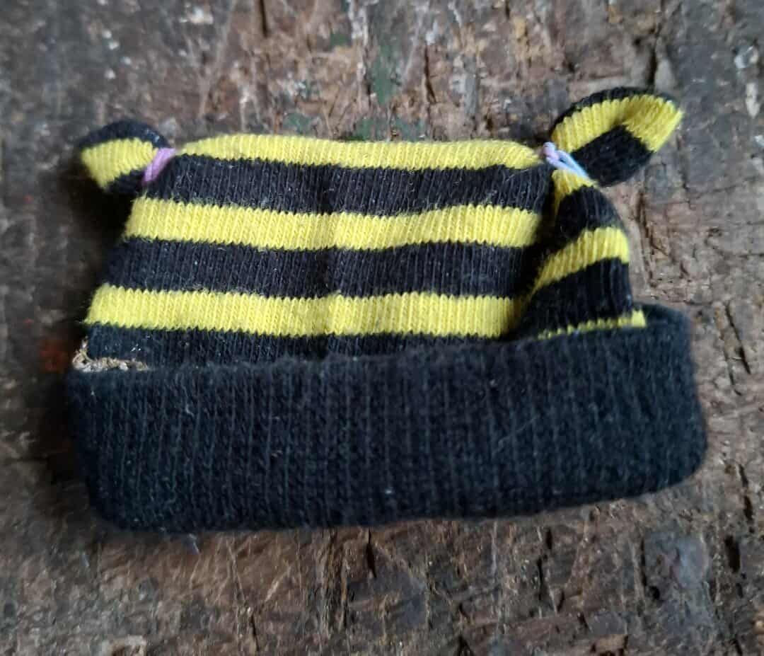 Vintage Bienen Muetze gelb-schwarz Vintage Bienen Muetze gelb-schwarz