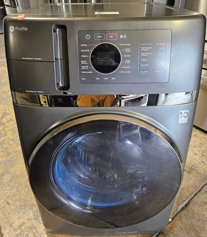NEW! GE Profile Ventless All-in-One Washer/Dryer Combo (4.8cu.ft.)