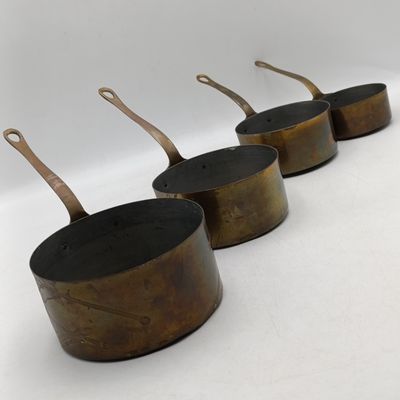 Vintage brass pot set with tin linings - probably French