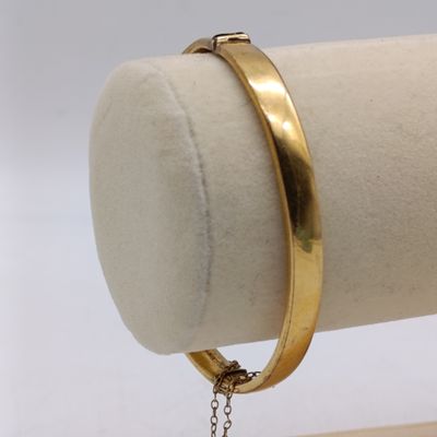 Vintage 1/5th 9kt metal core bangle - weight 8.8g - Gold alone is over R1500