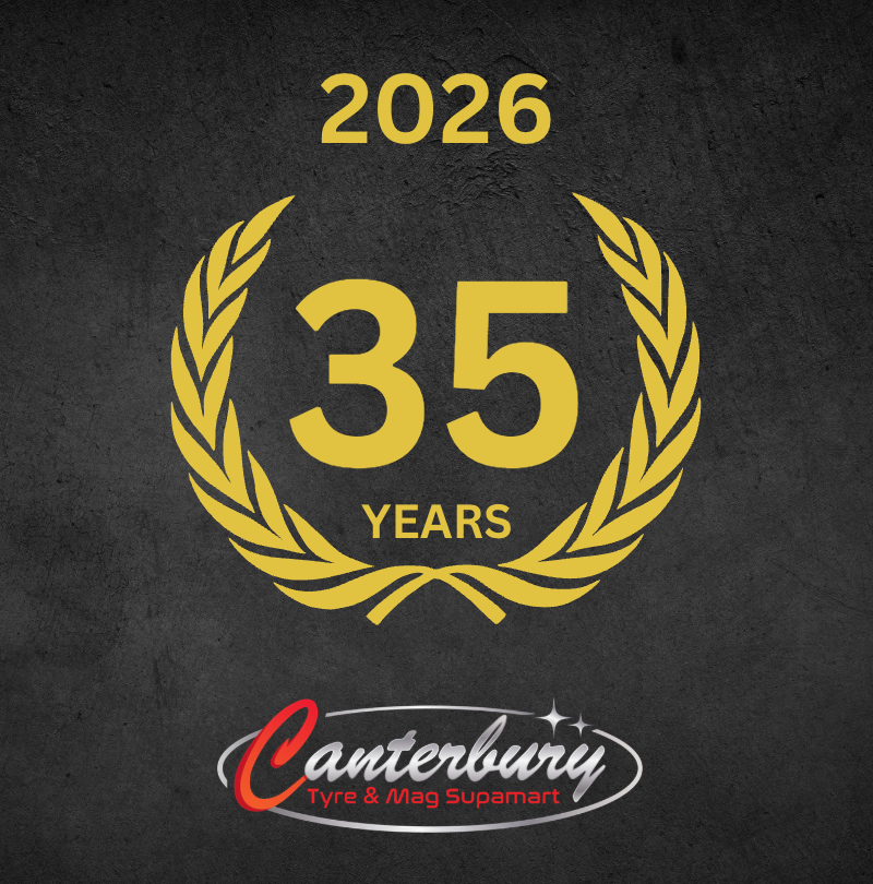 COMMODORE STEEL INTERCEPTOR SILVER 15X7.0J PCD: 5/120 ET:42 INCLUDES NUTS AND CENTER CAP