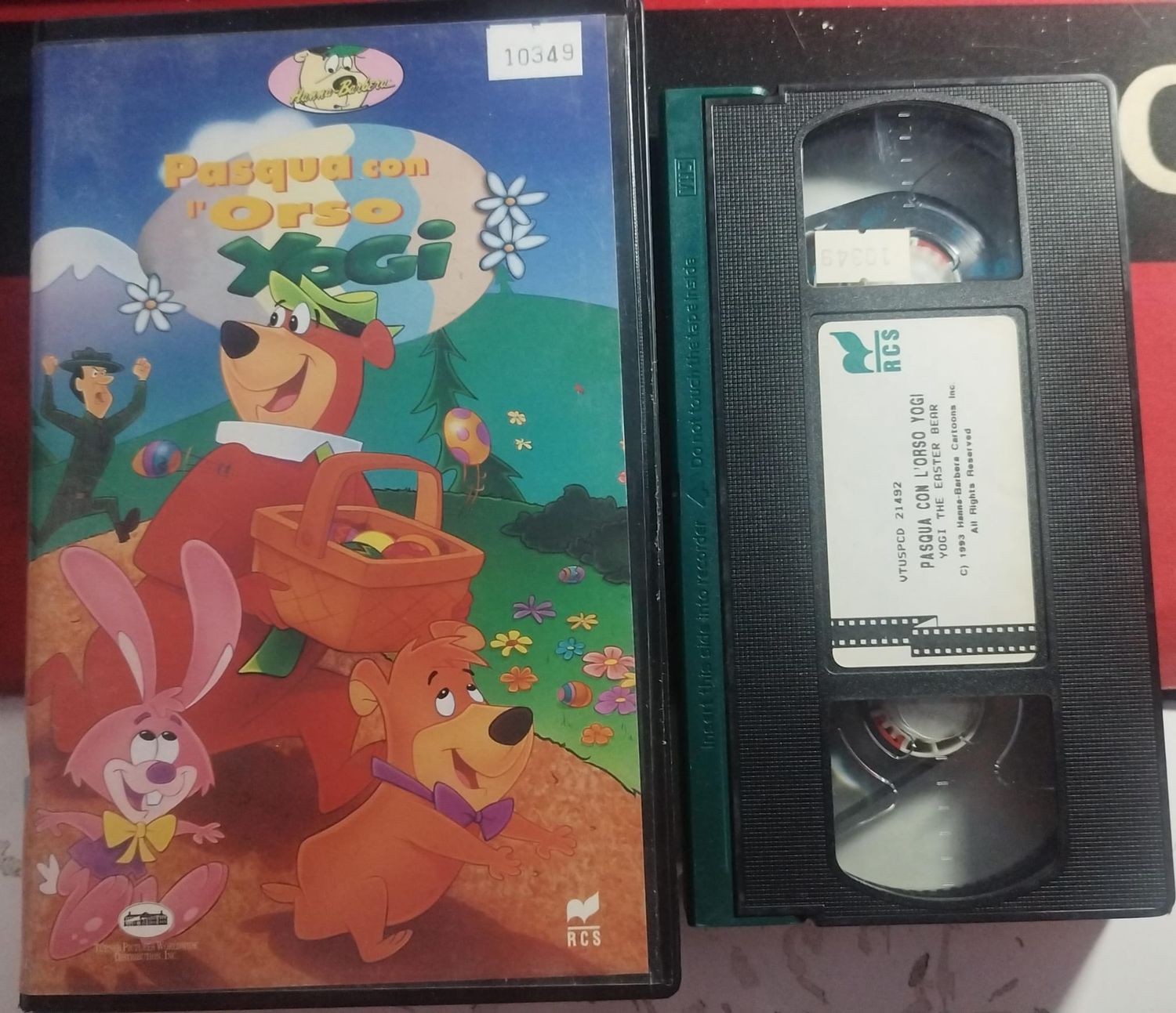 TeknoFilm - VHS – PASQUA CON L'ORSO YOGI di Robert Alvarez e Hawley Pratt (1994) - RCS (INEDITO IN DVD) TeknoFilm - VHS – PASQUA CON L'ORSO YOGI di Robert Alvarez e Hawley Pratt (1994) - RCS (INEDITO IN DVD)