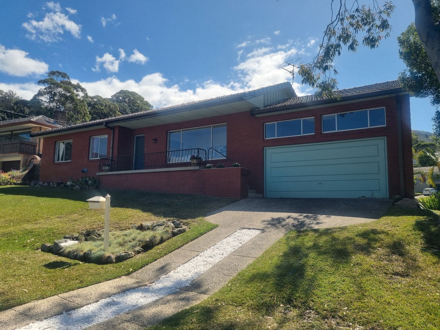 2 Deborah Avenue, Thirroul 2 Deborah Avenue, Thirroul