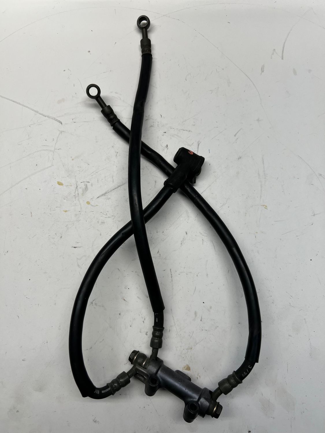 Front Brake Lines & Joint --2000 Kawasaki ZR750 F2 Front Brake Lines & Joint --2000 Kawasaki ZR750 F2