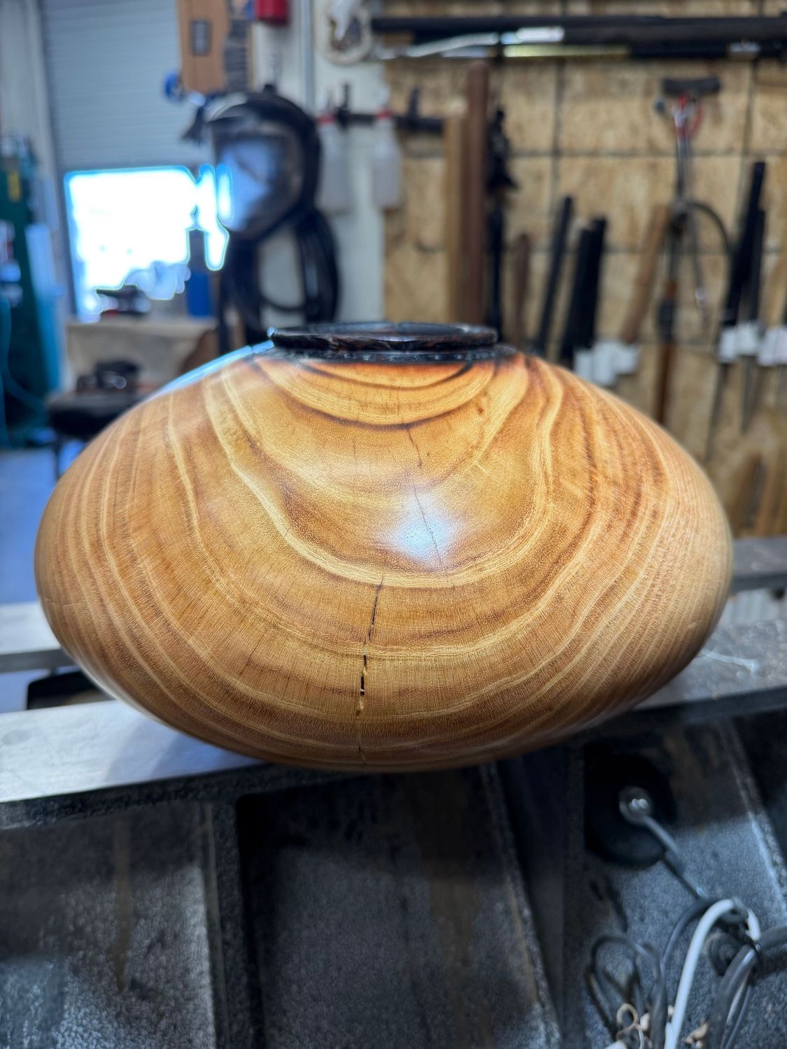 Torched rim (Honey Locust) Torched rim (Honey Locust)