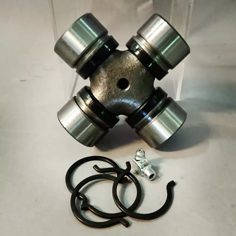 #056 Universal Joint for propshaft, with grease nipple