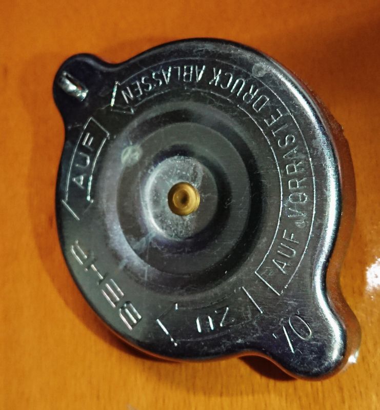 #007 Radiator Cap 0,7 Bar