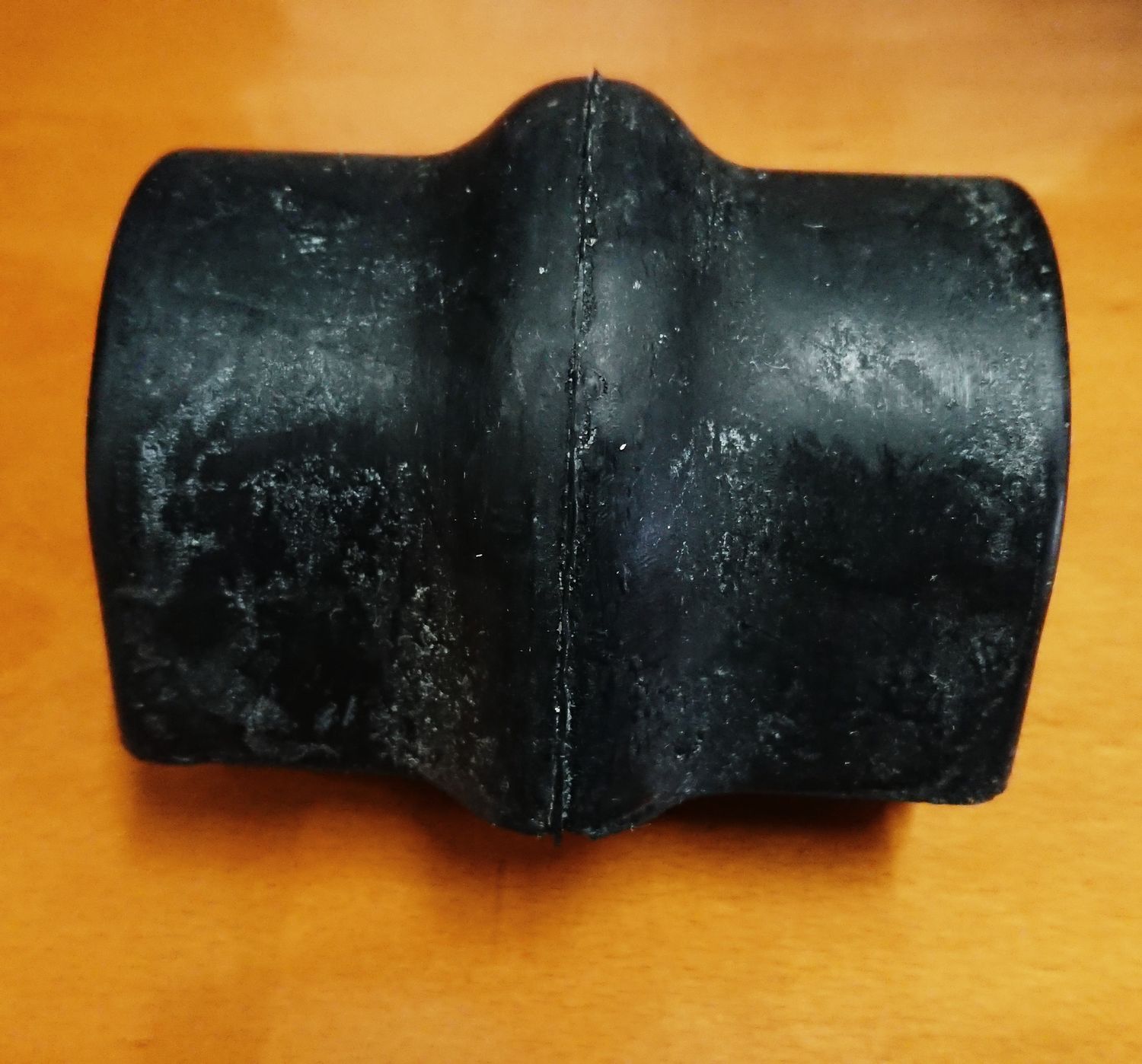 #450J Bushing for torsion bar / stabilizer Bar / Anti Roll Bar on Rear Axle 38mm