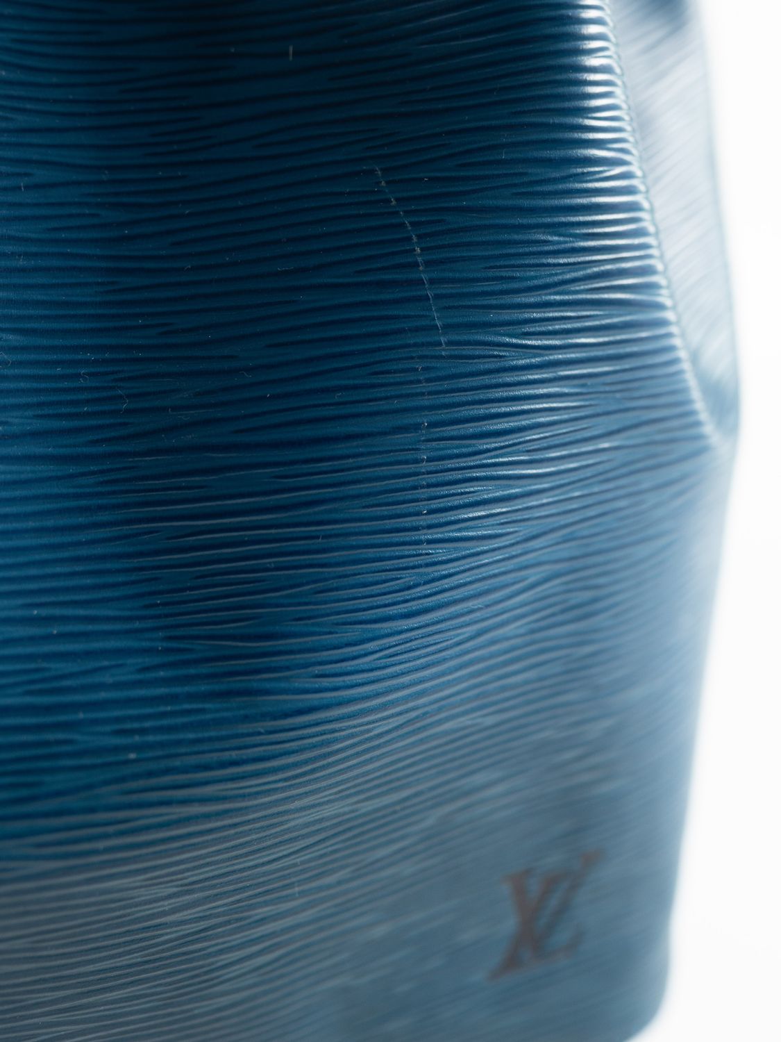 Louis Vuitton Noé Blue Bag