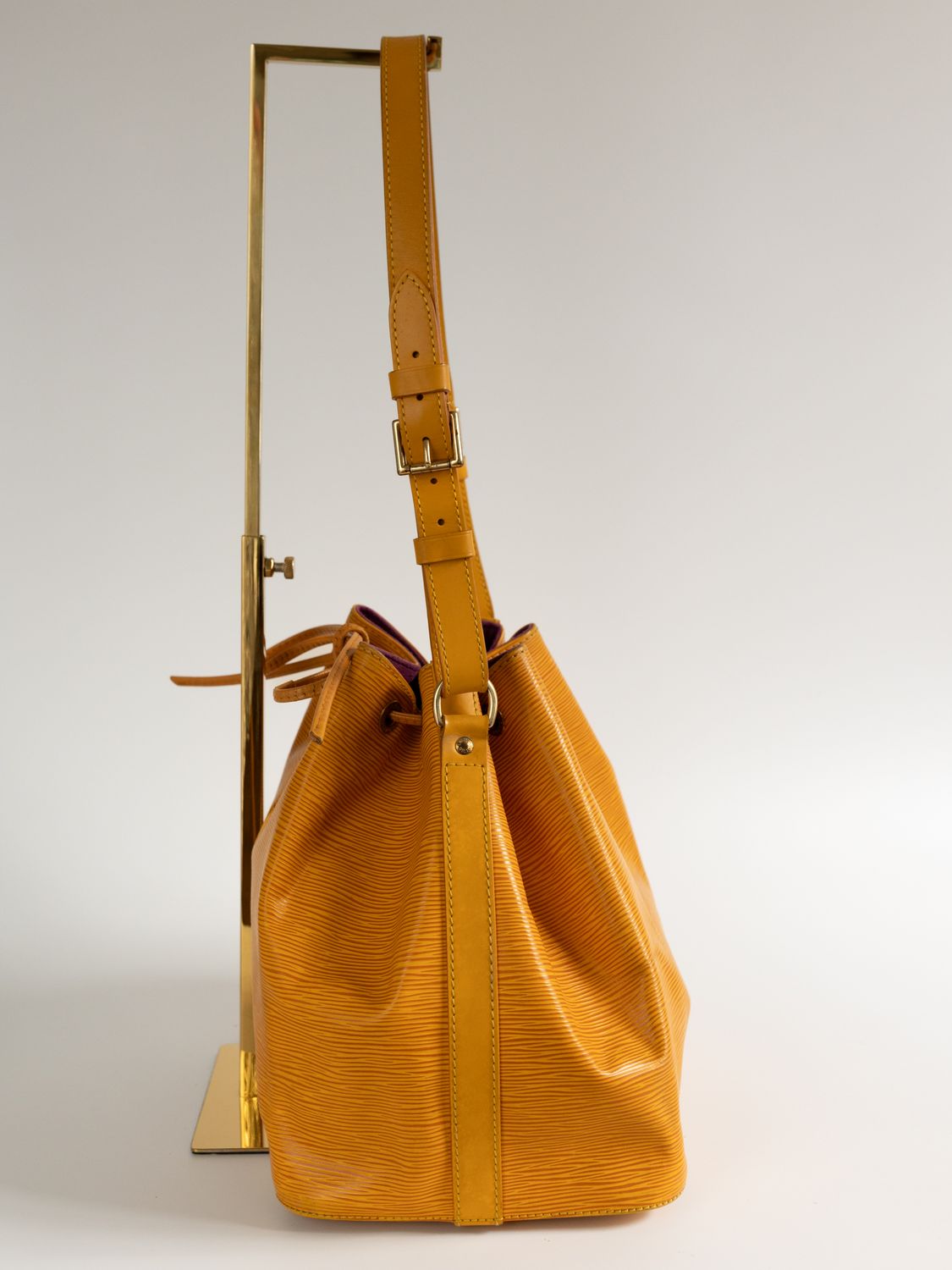 Louis Vuitton Noé 1995 Bag