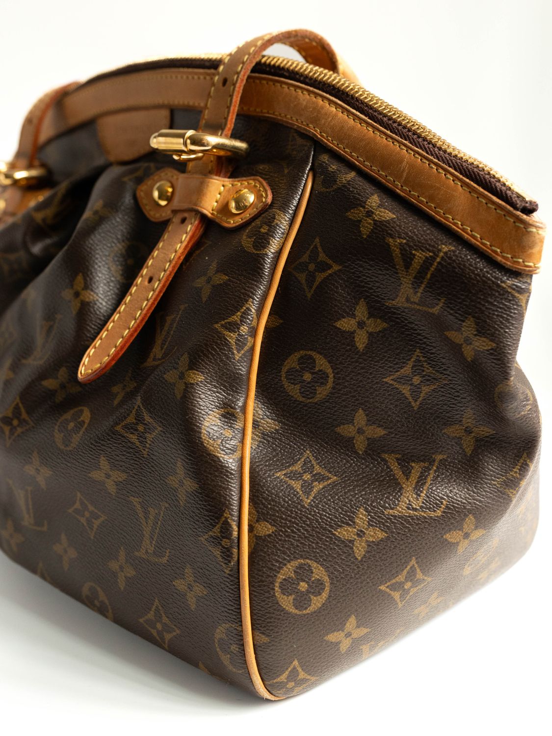 Louis Vuitton Tivoli GM Bag