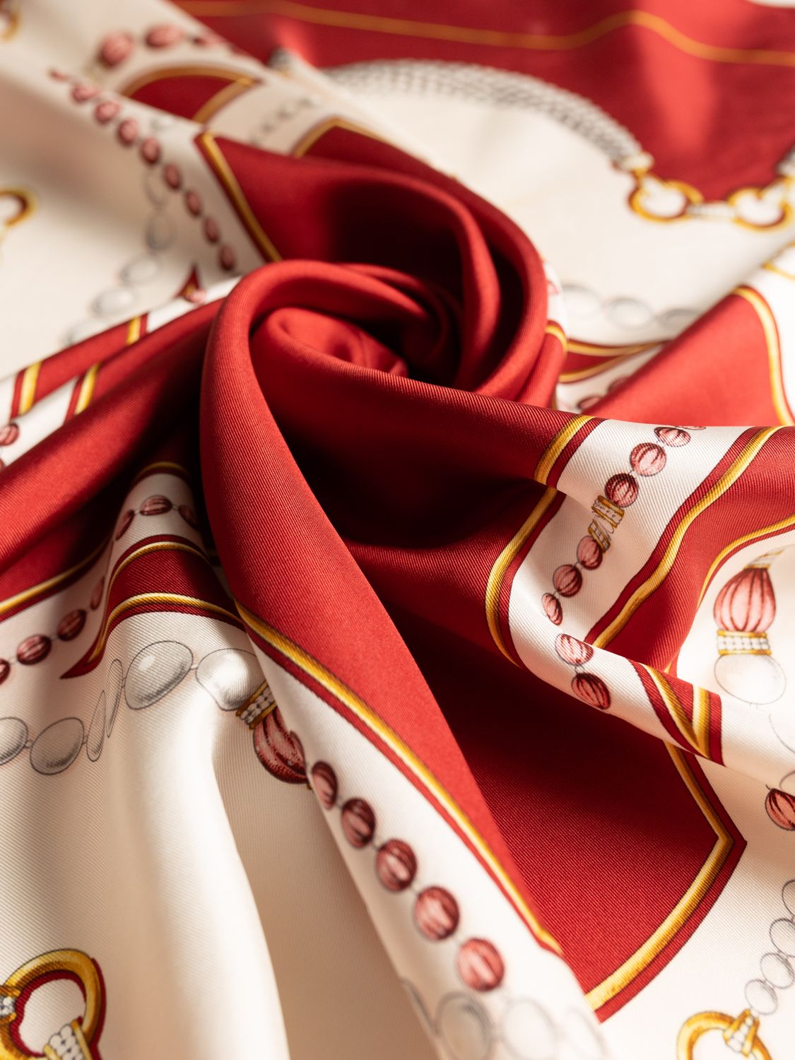 Cartier Pearl Necklace Silk Scarf